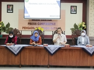 Pelatihan/Sosialisasi Budaya Pelayanan Prima (Excellent Service)